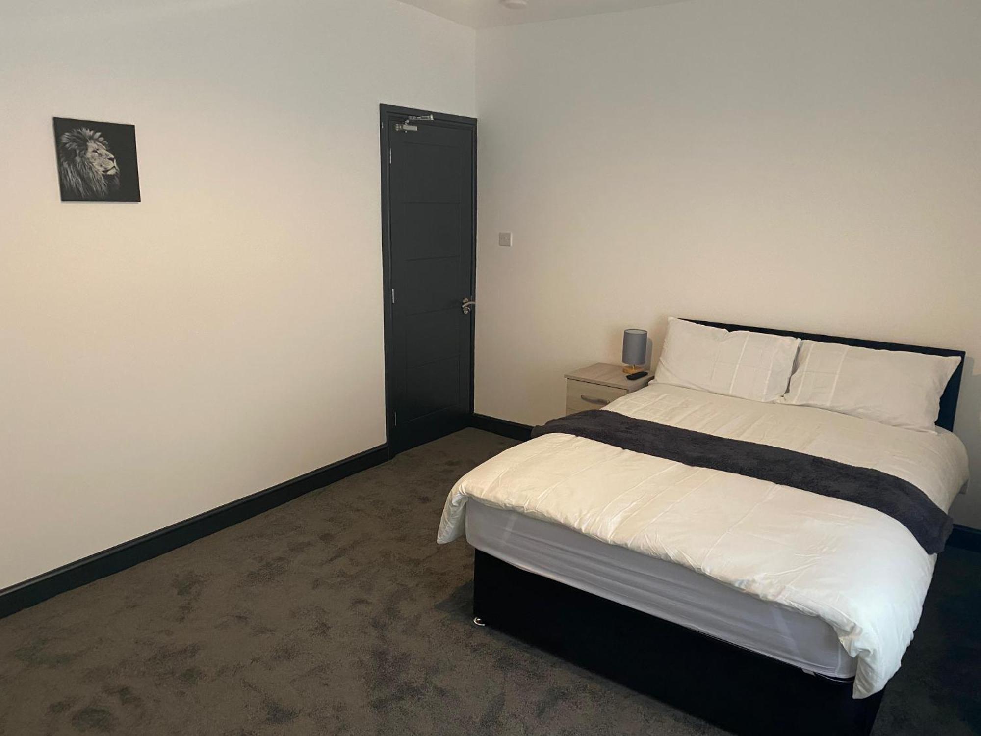 Houghton Guest House 2 Stoke-on-Trent Ngoại thất bức ảnh
