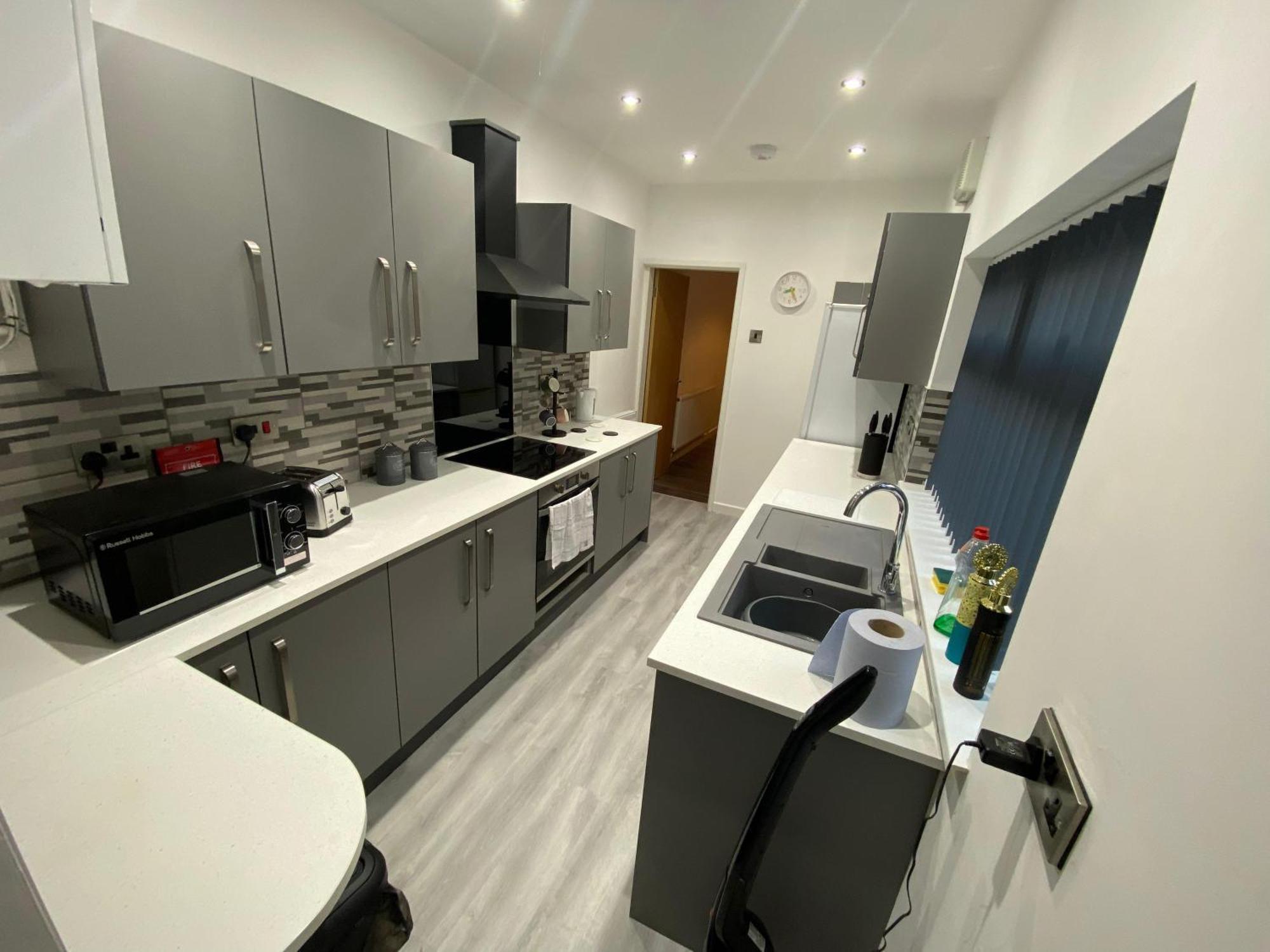 Houghton Guest House 2 Stoke-on-Trent Ngoại thất bức ảnh