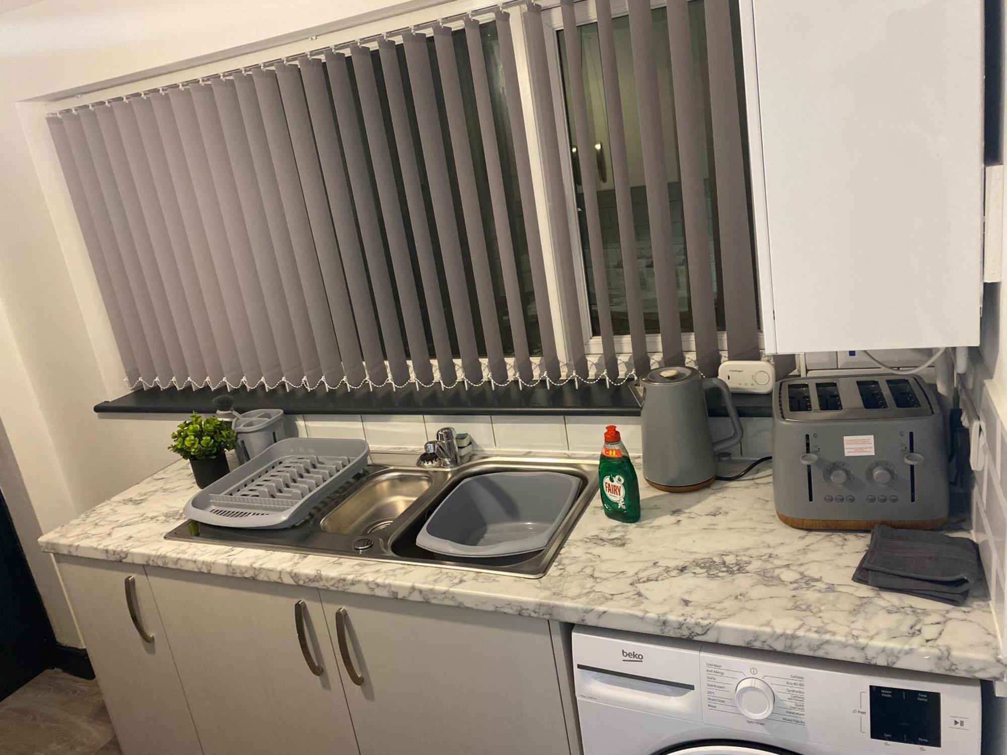 Houghton Guest House 2 Stoke-on-Trent Ngoại thất bức ảnh